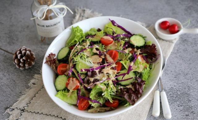 蔬菜沙拉|快速瘦身的减肥餐,一滴油不放,每天晚上吃一盘,轻松告别大肚腩