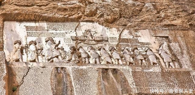  僧侣|僧侣假冒国王继位，骗过所有人，晚上睡觉王后才直呼：这有问题！