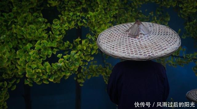 人对于自己|拾得人的一生,要学会原谅两个人