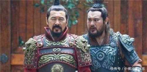 刘备|熊孩子爬上龙椅玩耍,皇帝:上面好玩吗?男孩妙答6字,顺利继位