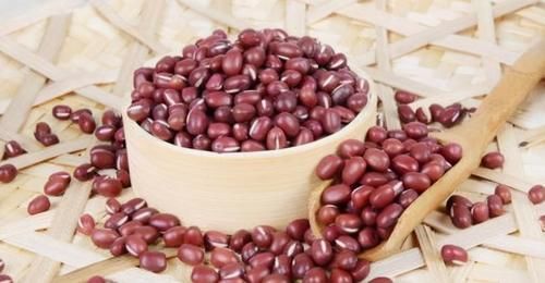 食物|女性推薦常吃3種食物，排毒養(yǎng)顏，滋陰補陰，清理子宮污血