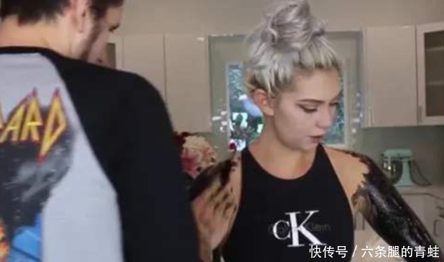 男子将黑头面膜涂满全身，往下撕的一瞬间，想死的心都有了！