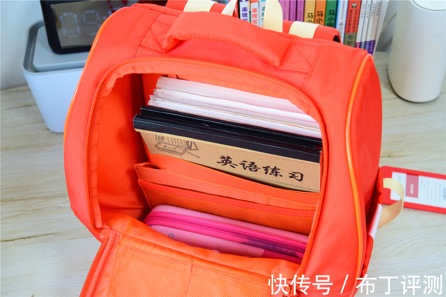 书包|悬浮减重设计,送给孩子更好的开学礼物,能抗菌还能减压护脊!