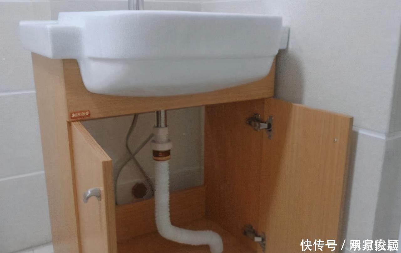 浴室柜|怪不得别人家厨房和卫生间这么整洁，原来下水管道是这么安装的