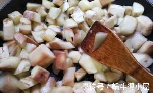比肉好吃的素菜菜谱，少油版地三鲜，简单美味营养，超级下饭