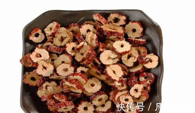 钓鱼一直在用的自制小药，想要配方的看过来，针对鲫鱼和鲤鱼