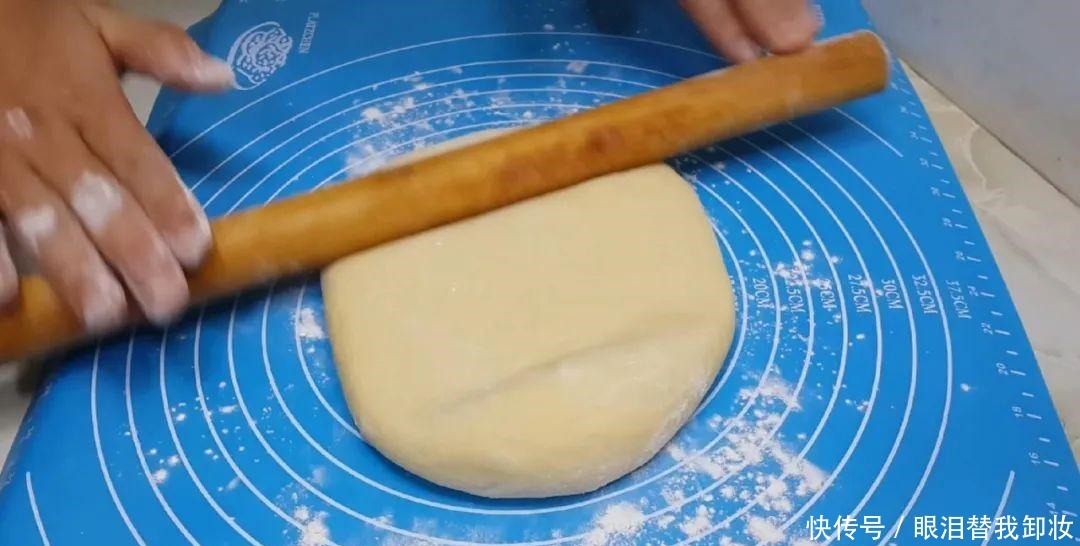 面包|烧饼这样做才过瘾,加2根山药,比面包油条还香,真的太好吃了