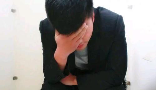  现象|不论男女，熬到50岁后，睡觉时若有4个现象，可能不是什么好事情
