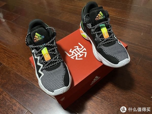 蜘蛛侠 化身蜘蛛侠adidas d.o.n issue 2网米切尔2代篮球鞋