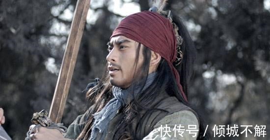 贝应夔|翻遍水浒, 没找到武松和高手交战记录, 他的武功被神化了吗！
