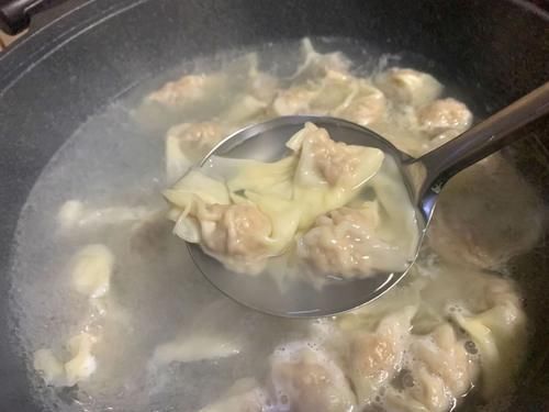 汤匙|早餐这样做真简单，暖胃又家常，上班吃满足，上学吃身体棒