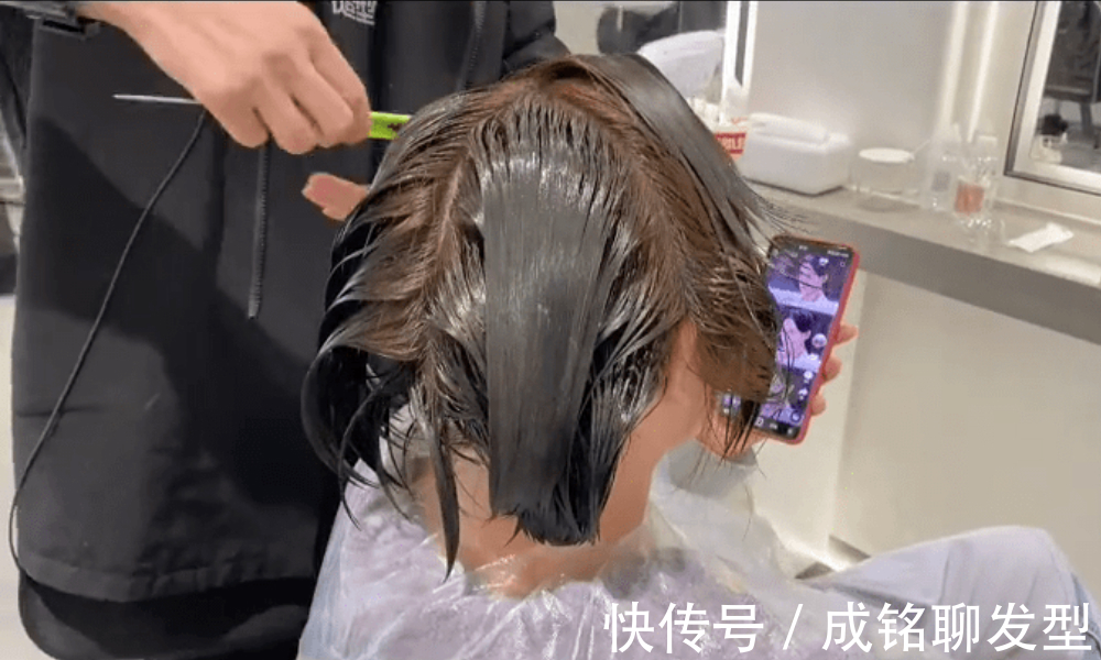 营养|理发店做营养焗油的标准步骤，难怪比自己做的效果好，建议收藏