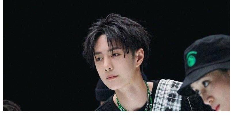 王一博成脱口秀最大赢家,人不在名字常在,粉丝:同款都不放过