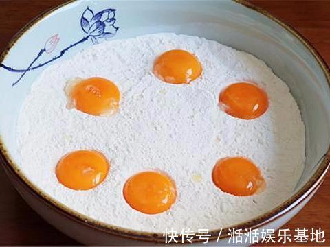 烤箱|懒人面包家常做法,不用烤箱不用电饭煲,出锅柔软蓬松,真香