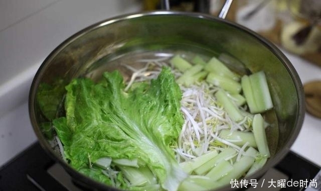 长期便秘很难受，被便秘困扰时，教你几个方法，有可能会缓解便秘