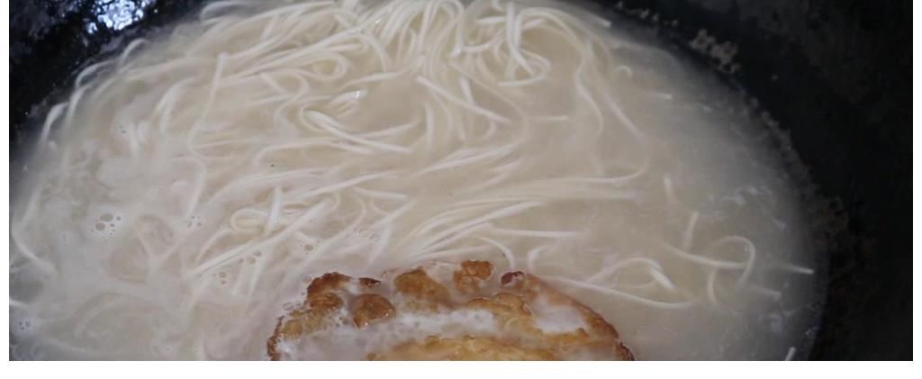 爱吃面条的朋友要收藏了，教你简单的家常做法，真是色香味俱全