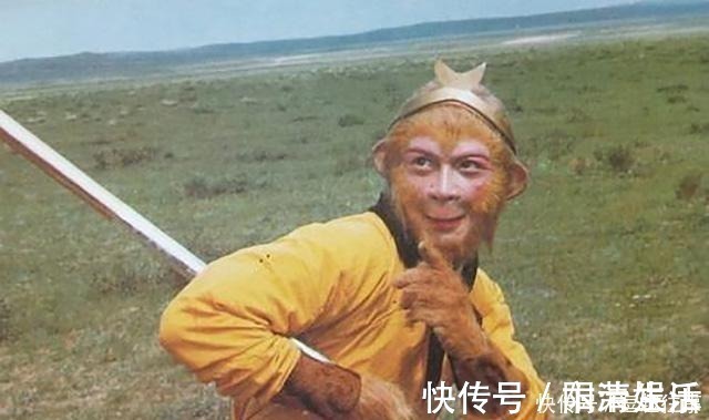 如意金箍棒$孙悟空看走眼,龙宫中他选择金箍棒,却错过了件更强的武器