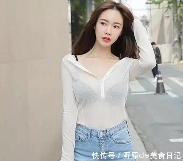 高跟鞋|美目盼兮的美女,一件粉色背心配白色短裤,时尚性感迷人