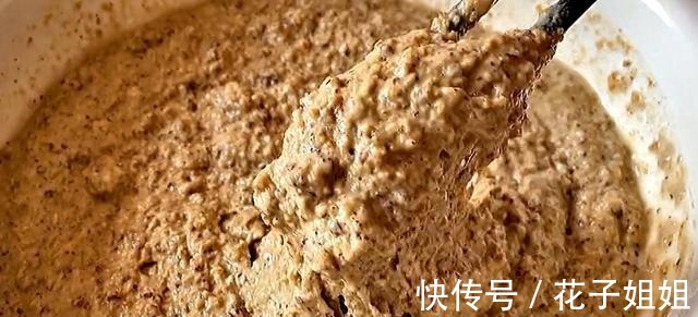 自制红枣糕好吃有诀窍,不用烤箱不用水,细腻暄软健康又解馋!