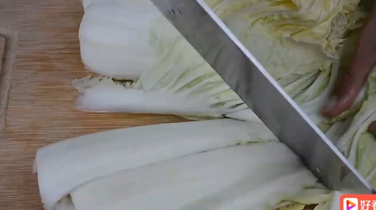 白菜梆子怎么炒好吃在炒之前多做1步,白菜梆子入味可口又下饭