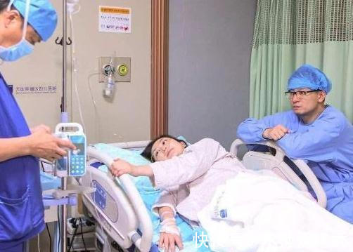 顺产|孕妈生下孩子一个小时,突然惊声哭喊吓坏临床,陪产老公偷偷流泪