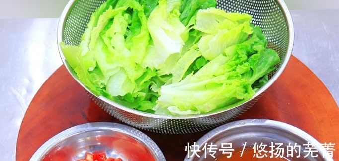 蚝油生菜很多人都做错了，难怪不够清脆，厨师长分享秘制做法！