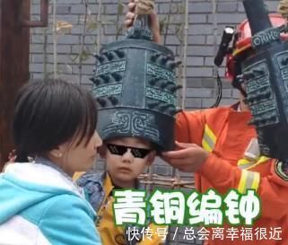 危险|熊孩子被“卡”合集,持续高能,熊孩子:万物皆可把头塞进去