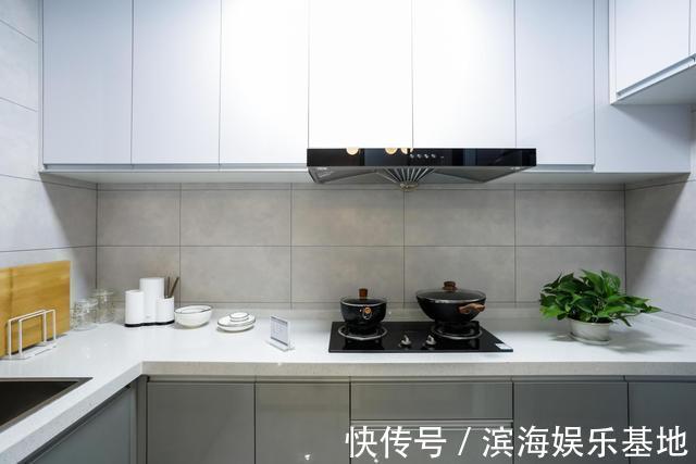 高低台|厨房7个设计很失败,看似高大上,其实“中看不中用”