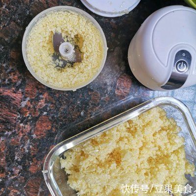 自制|自制蒜蓉酱在家做,美味又营养,轻松又简单