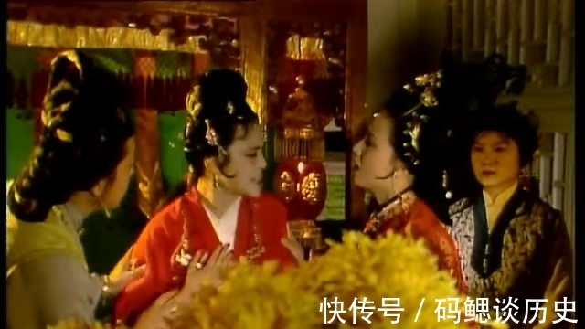 宝姑娘|大观园检抄，探春激愤到落泪，为何一向清高的林黛玉却默不作声？