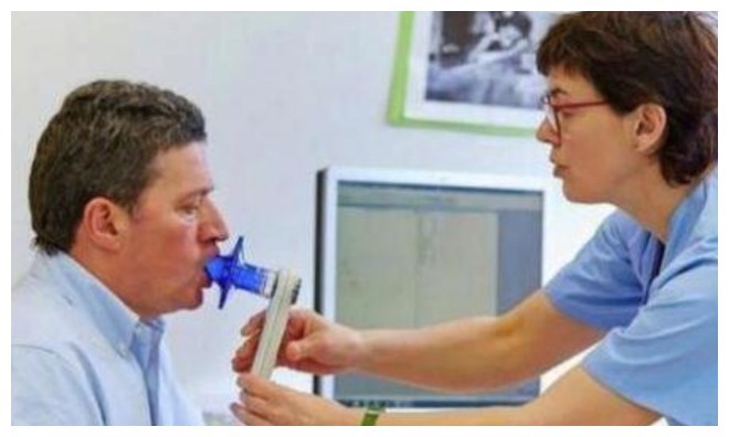 中老年人|男性如果过了50岁,这4件事还能做到,可能身体素质还不错