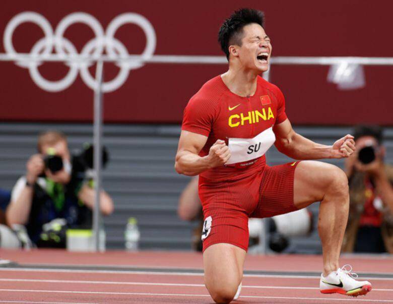 雅各布斯|9秒83让亚洲接轨世界!史无前例:苏炳添位列世界第八大飞人