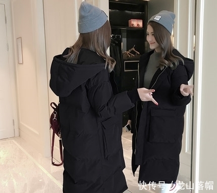 建议大家:羽绒服尽量选长款!再搭配一双踝靴,不打扮都美嫩