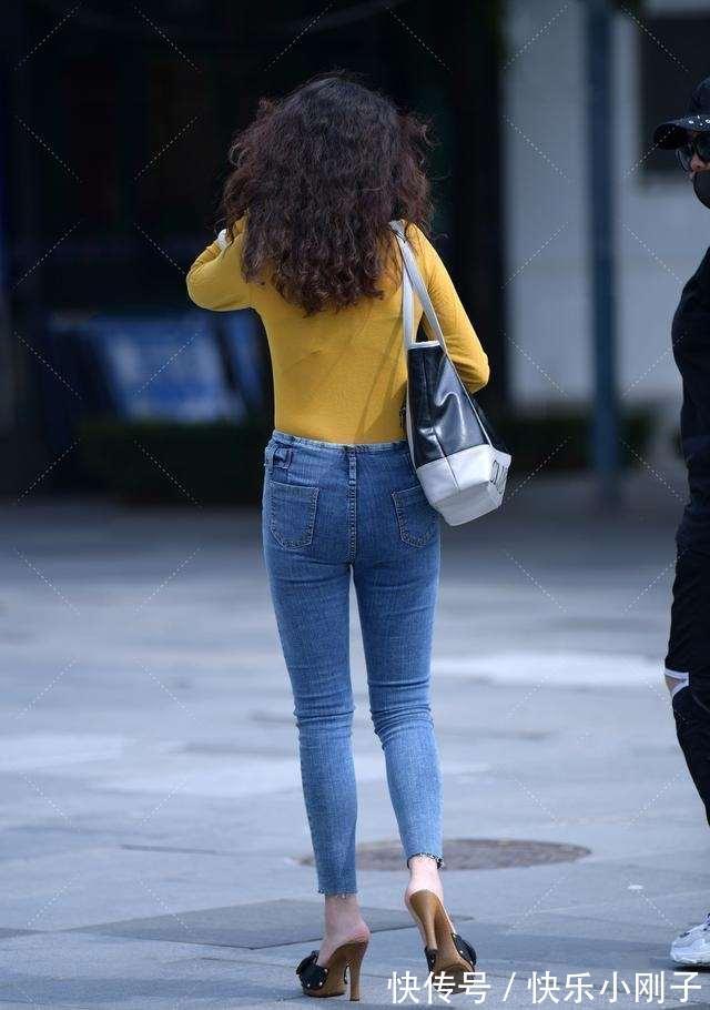 下装 有点微胖的打底裤美女,版型风格精致轻柔,非常实用