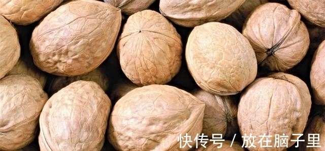 开心果|4大坚果的食用误区,核桃排在第1位,可能家人还不了解