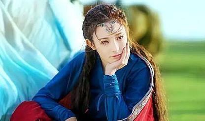 冯信@它碾压《绾青丝》《凤归天下》,堪称最惊艳的小说,数万书虫力捧