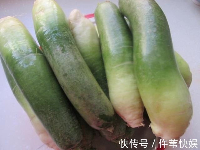 白酒|70岁老妈腌萝卜干原来这么简单,又脆又鲜真好吃,一年也不坏