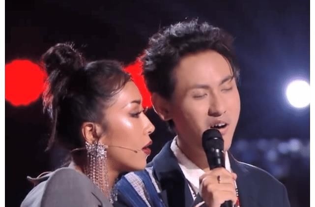 那英吉克隽逸发文纪念好声音十周年,吉克再唱阿杰鲁,瞬间爷青回