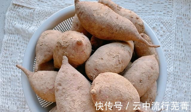 红薯最好吃的做法，家里有口锅就能做，香甜软糯有嚼劲，保存久！