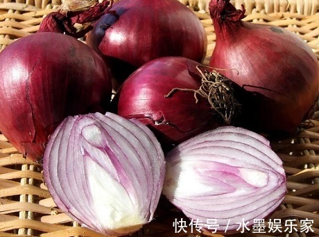 结石|洋葱营养好处多,秋冬可以多吃些,食用搭配有禁忌,大家要注意