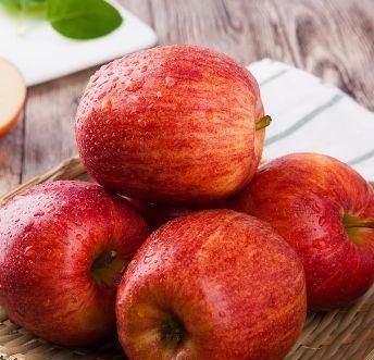 赘肉|苹果和此物一起煮,燃烧全身脂肪,减掉赘肉,不想一脸皱纹可试试