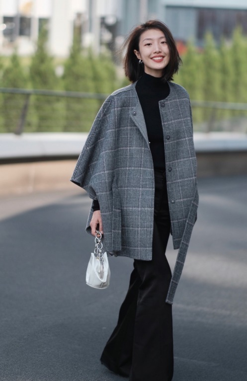 西装裤 “斗篷大衣”真的太好穿了,百搭遮肉又撩人,不入手就out了!