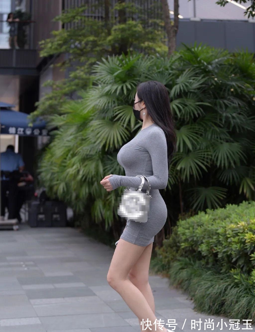 大长腿|微胖女生穿什么都美,搭配长款连衣裙,提升气质还有女人味