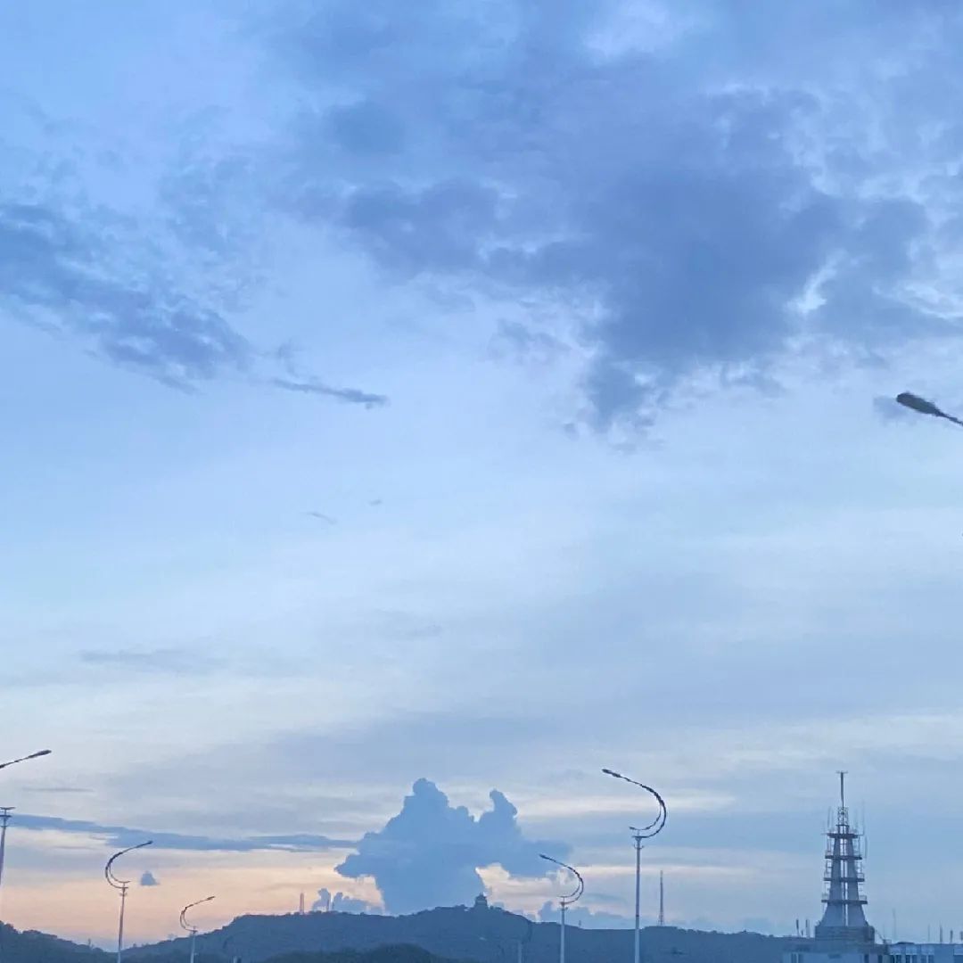 装修|惠州一女业主房子装修到一半，瓷砖整片脱落!谁的责任?