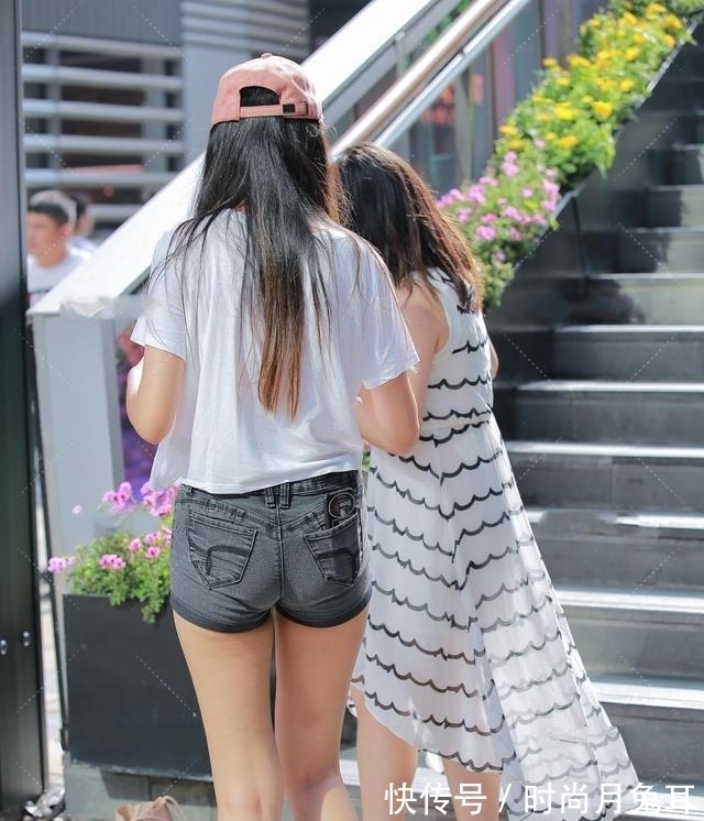 色系|打底裤让你美爆街头,女性高级魅力尽放,打造曼妙动人身形
