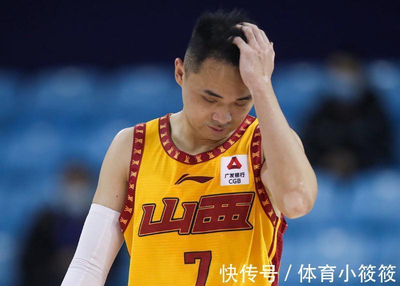 山西男篮|无缘打破队史纪录,CBA大黑马倒在广东脚下,当家射手12中1成卧底