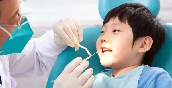 不良习惯|吃的太“好”了医院每天接诊20多个双排牙孩子,家长别再这样喂了