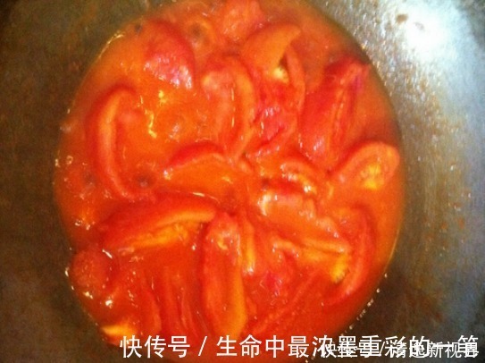 做西红柿炒蛋,有人先炒西红柿,有人先炒蛋,都错了!大厨教你做