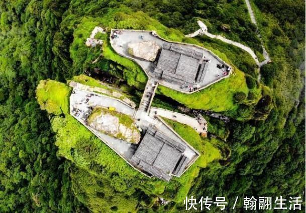 山头|中国最危险的寺庙悬空近2500米一桥连接两山顶，建造过程至今成谜