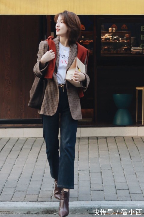 下半身|时髦的小个子女生今年都穿尖头鞋,精致大方还耐看,瞬间显高10cm